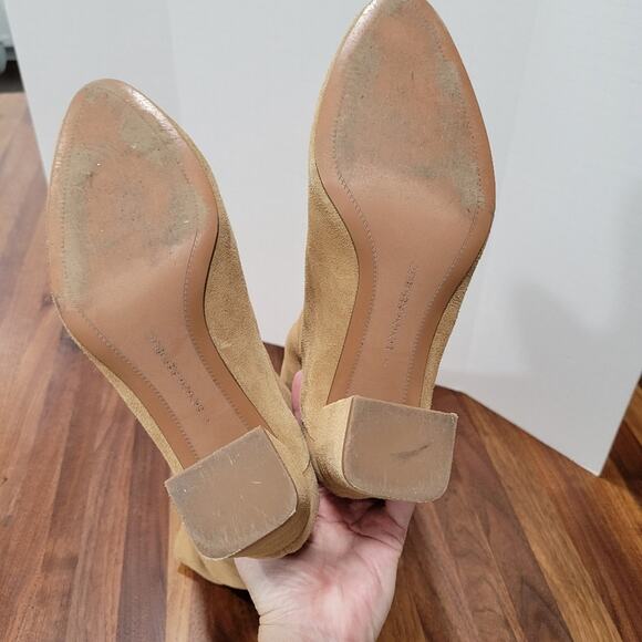 Banana Republic Knee High Tall Suede Slouchy Tan Heeled Boots Size 7 - Picture 8 of 13